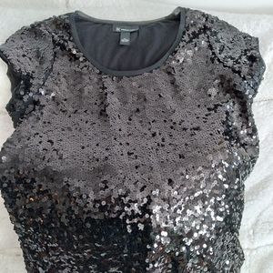 BEAUTIFUL BLACK SEQUENCE TOP